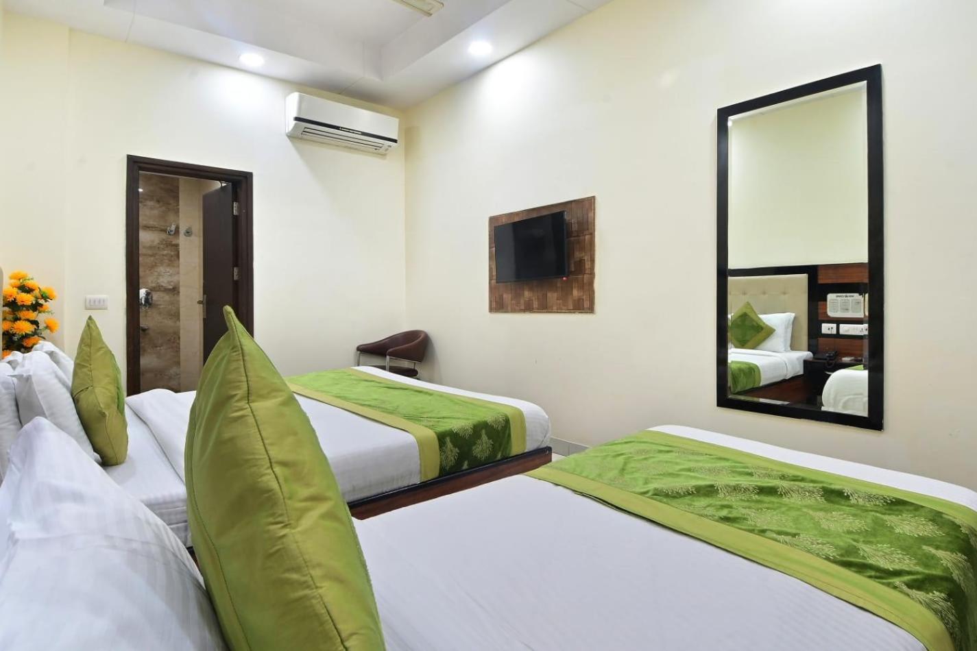 Hotel Emporio View - New Delhi Railway Station - Paharganj Exteriér fotografie