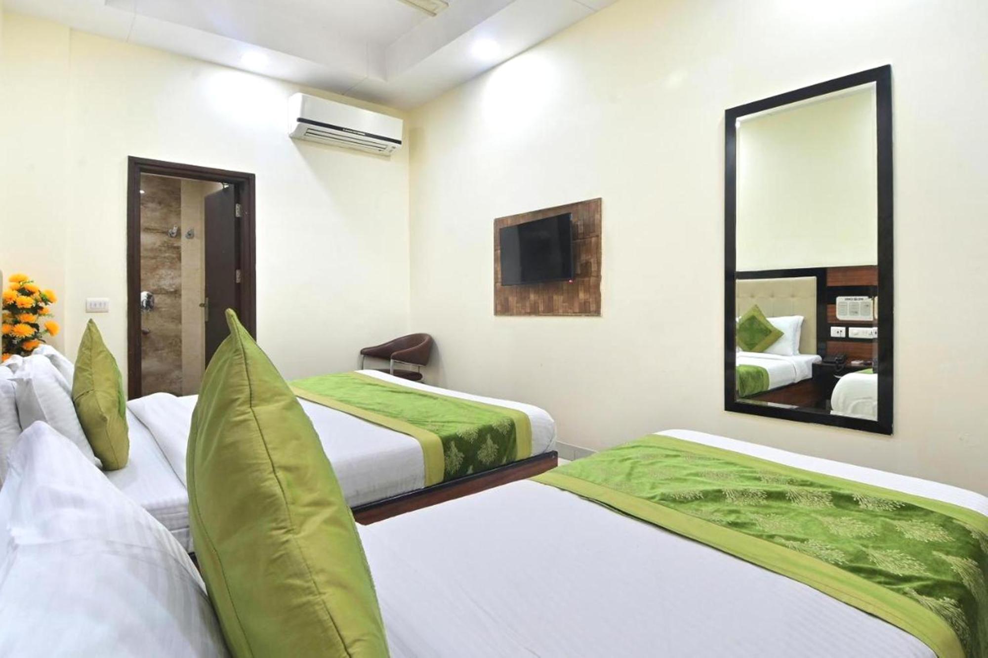 Hotel Emporio View - New Delhi Railway Station - Paharganj Exteriér fotografie